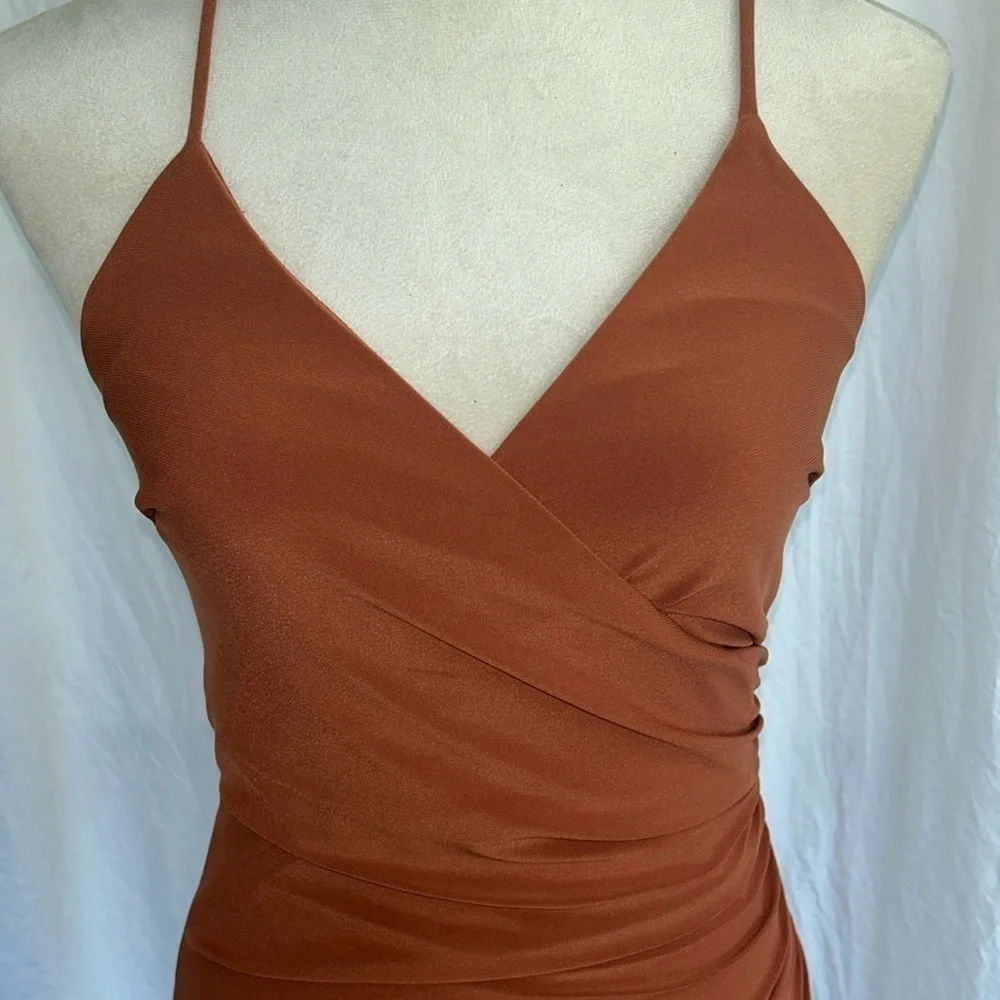 Windsor: Bodycon Dress in Cognac: Size S/M - Picture 3 of 7
